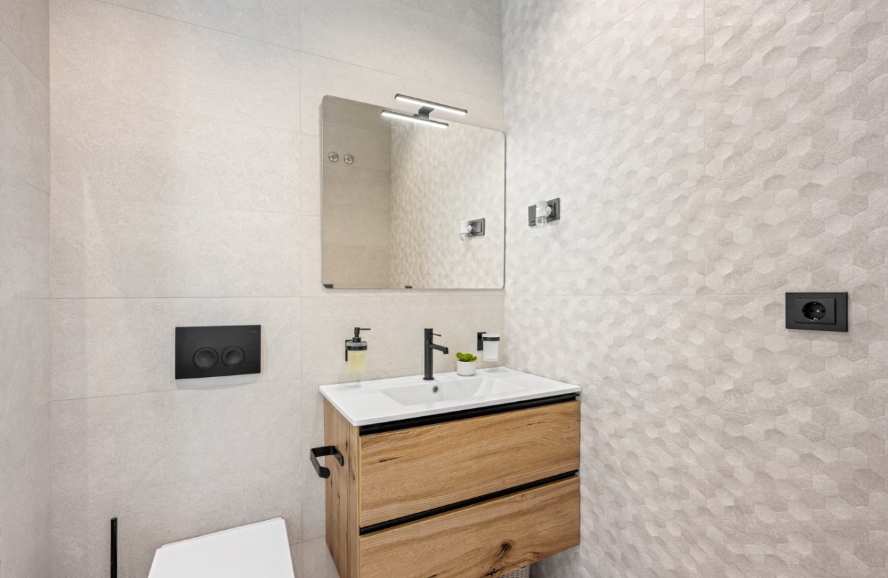 Resale - Villa -
Orihuela Costa - Costa Blanca