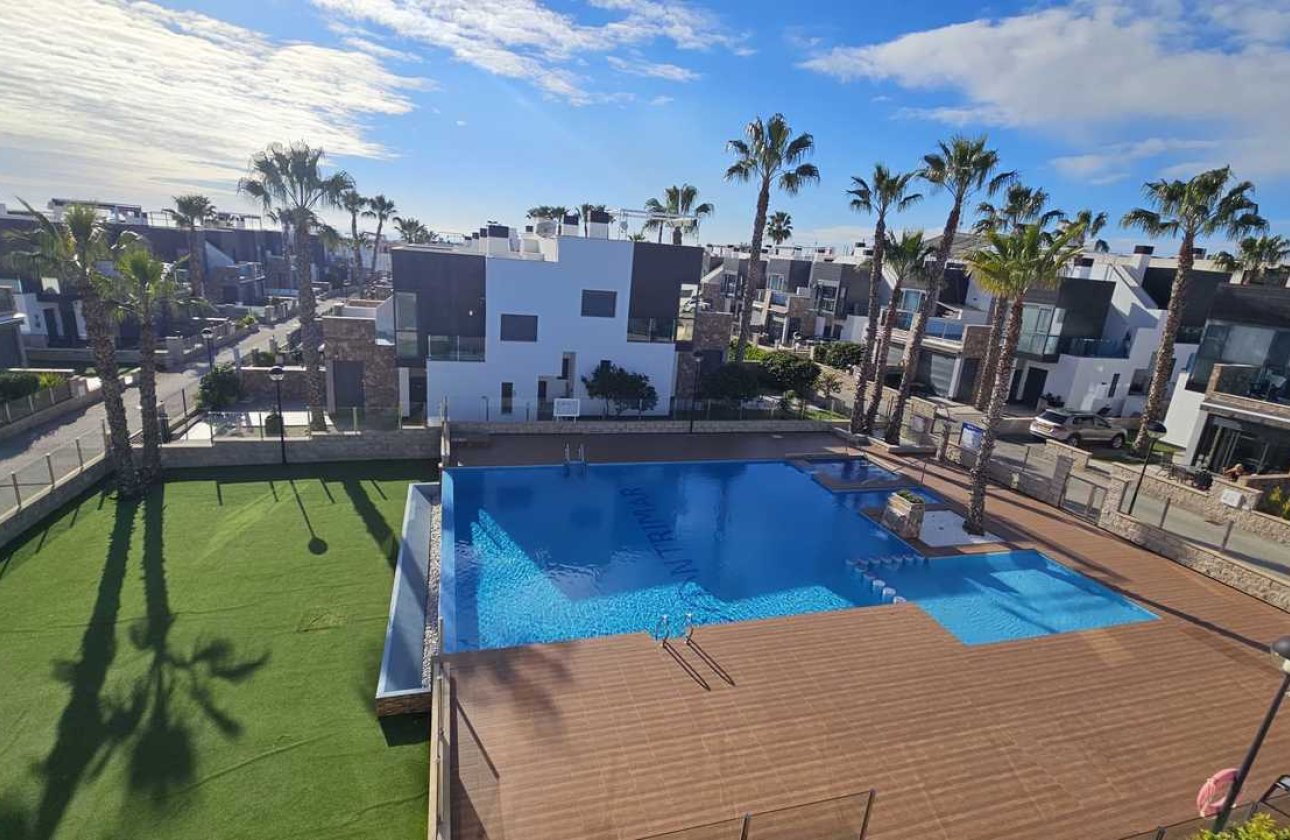 Resale - Villa -
Orihuela Costa - Costa Blanca