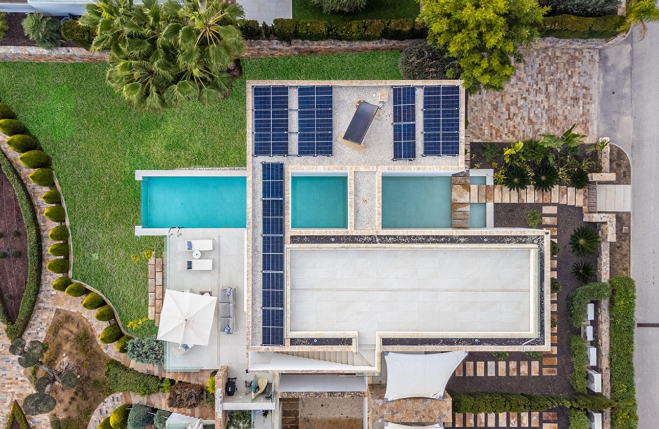 Resale - Villa -
Orihuela Costa - Costa Blanca