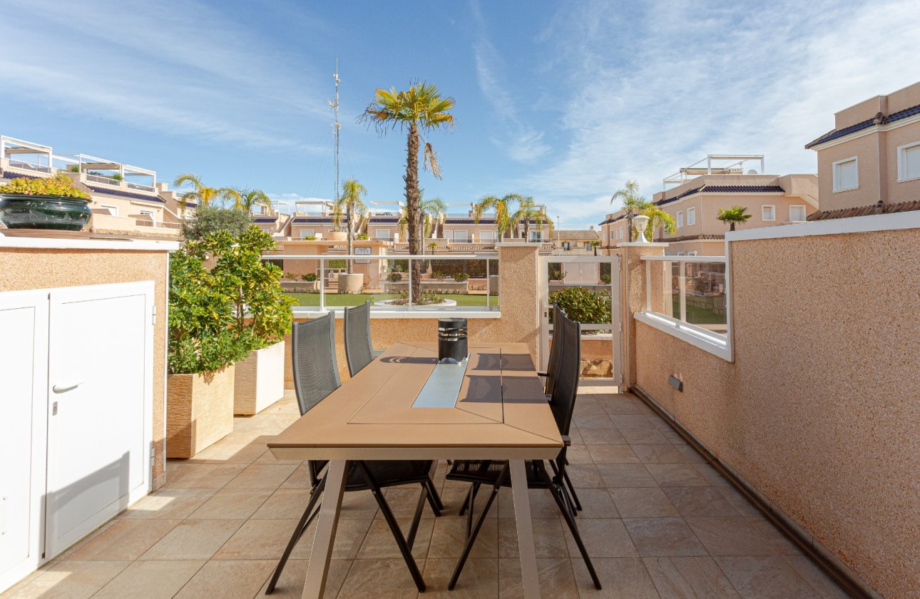 Resale - Villa -
Orihuela Costa - Costa Blanca