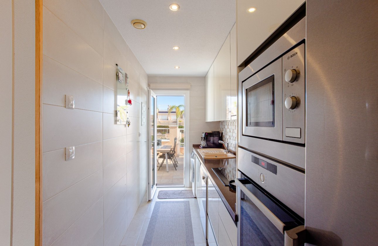 Resale - Villa -
Orihuela Costa - Costa Blanca