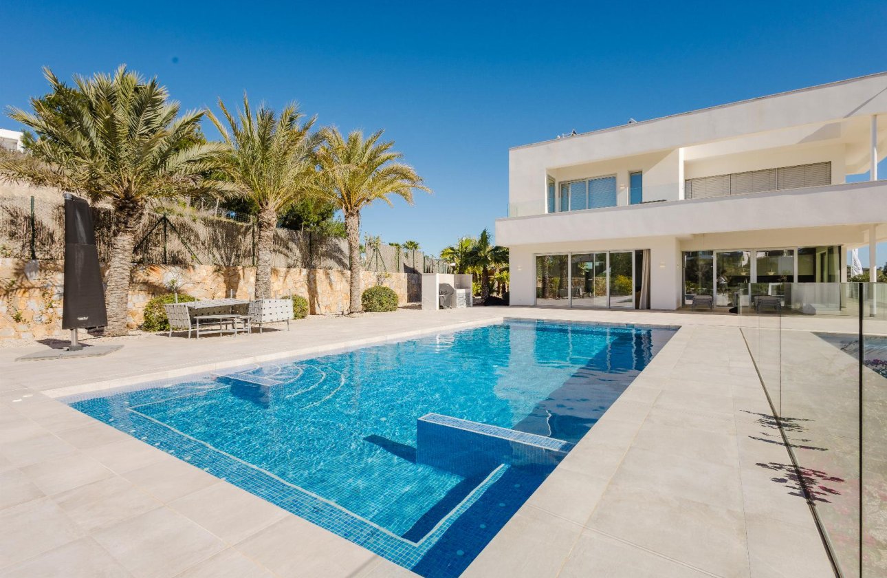 Resale - Villa -
Orihuela Costa - Costa Blanca