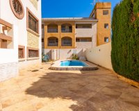 Resale - Villa -
Orihuela Costa - Costa Blanca