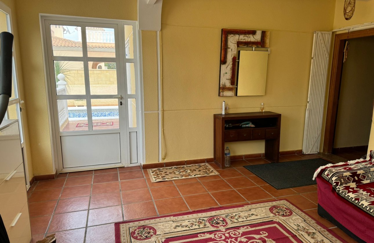 Resale - Villa -
Orihuela Costa - Costa Blanca