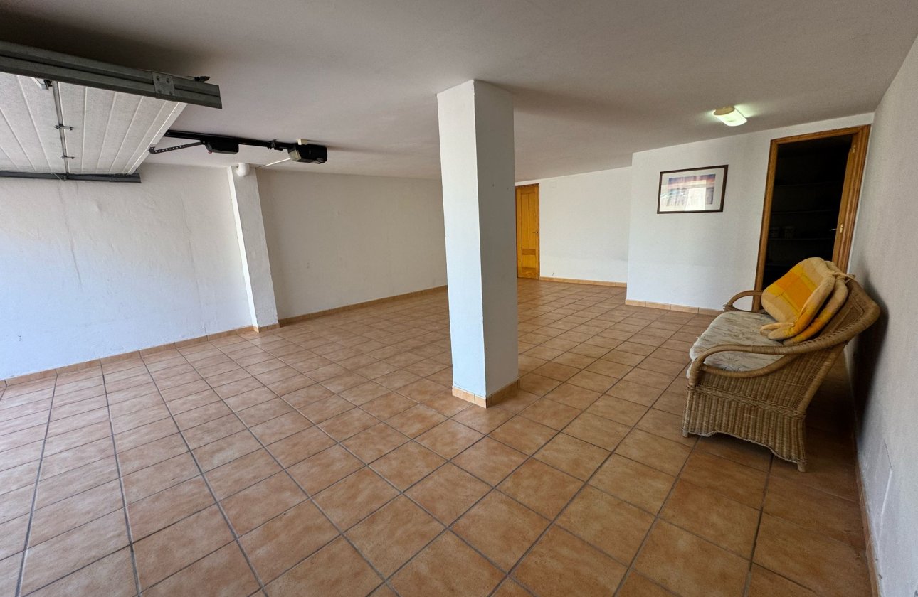 Resale - Villa -
Orihuela Costa - Costa Blanca