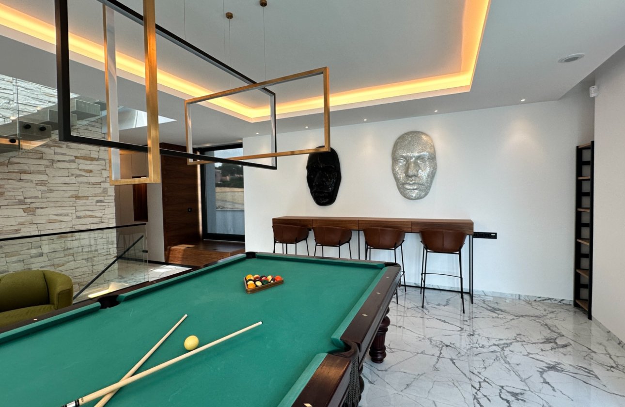 Resale - Villa -
Orihuela Costa - Costa Blanca