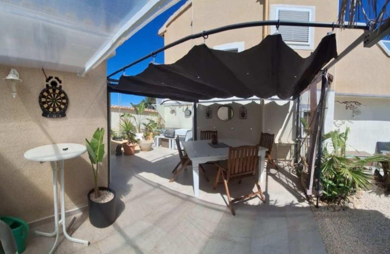 Resale - Villa -
Orihuela Costa - Costa Blanca