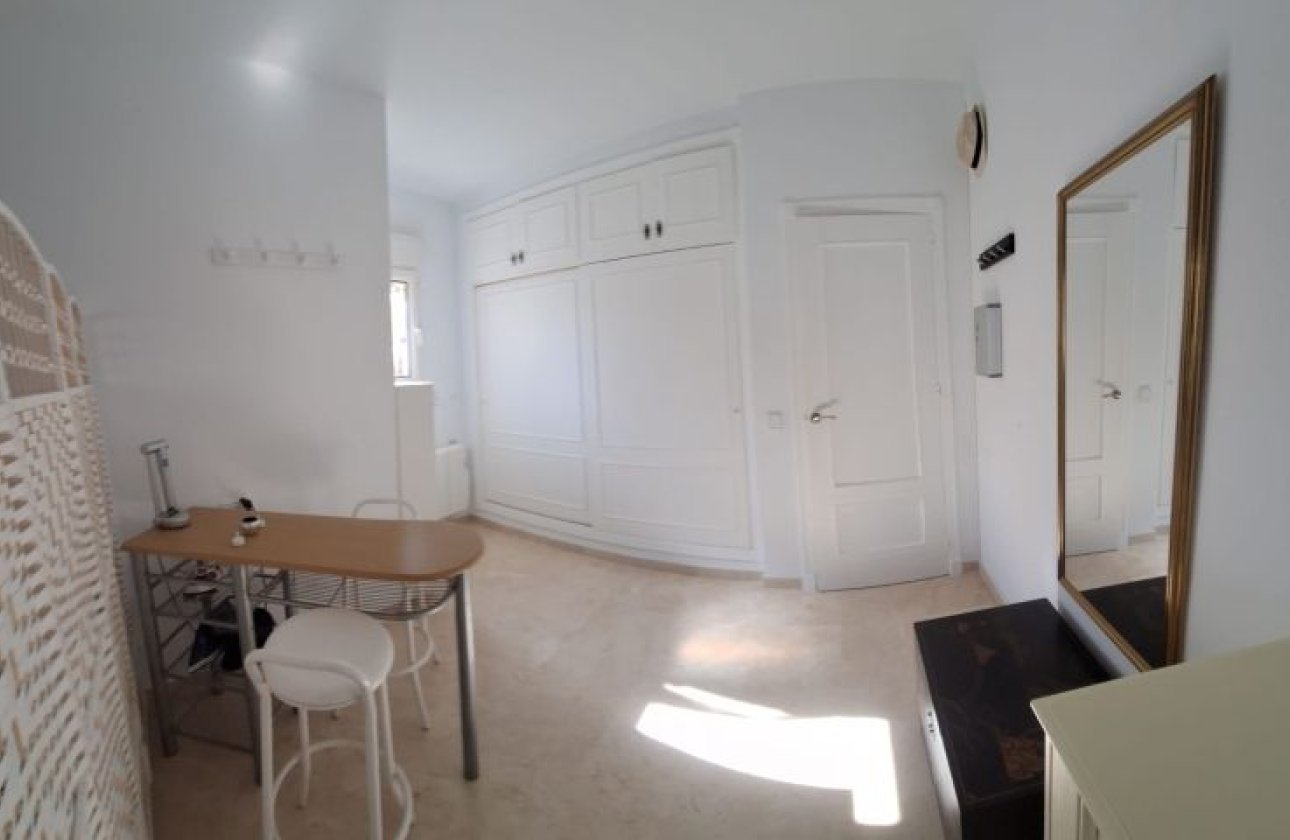 Resale - Villa -
Orihuela Costa - Costa Blanca