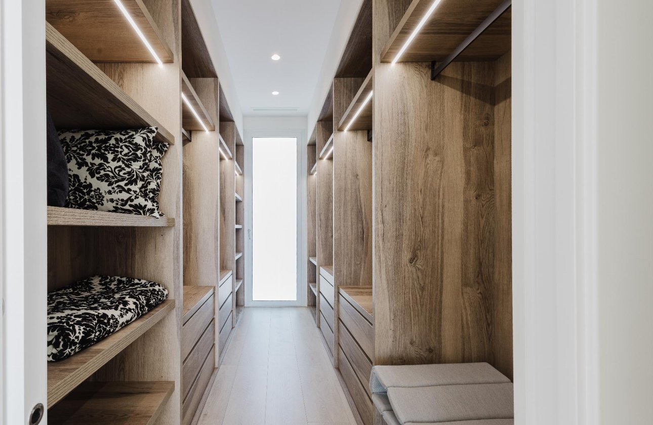 Resale - Villa -
Orihuela Costa - Costa Blanca