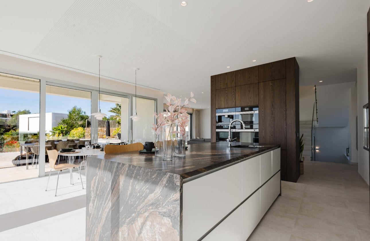 Resale - Villa -
Orihuela Costa - Costa Blanca