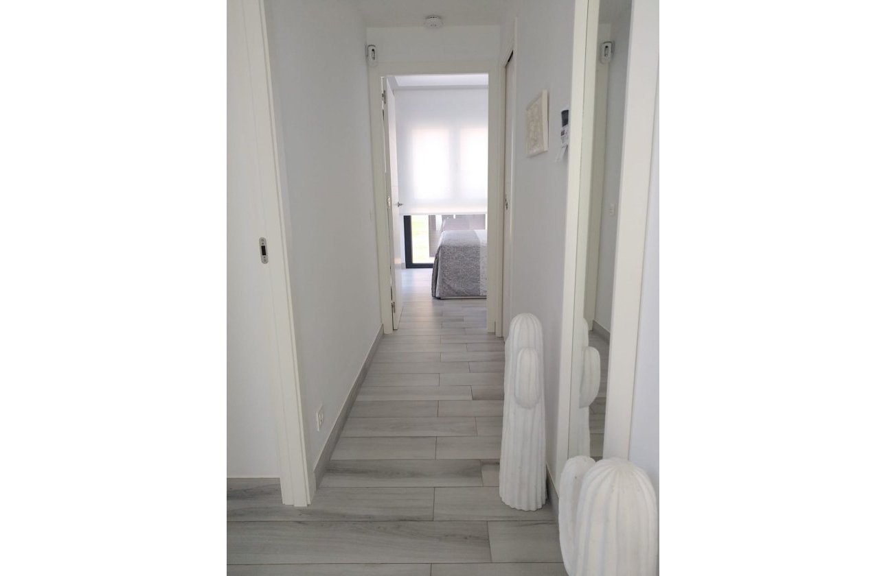 Resale - Villa -
Orihuela Costa - Costa Blanca