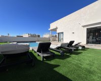 Resale - Villa -
Orihuela Costa - Costa Blanca