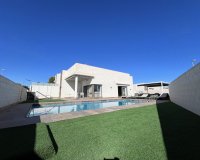 Resale - Villa -
Orihuela Costa - Costa Blanca