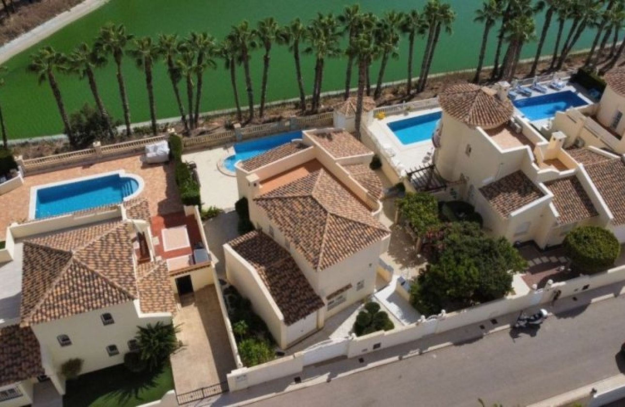 Resale - Villa -
Orihuela Costa - Costa Blanca