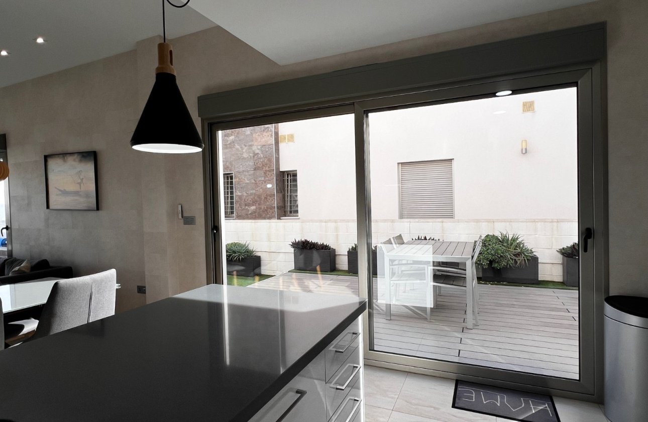 Resale - Villa -
Orihuela Costa - Costa Blanca