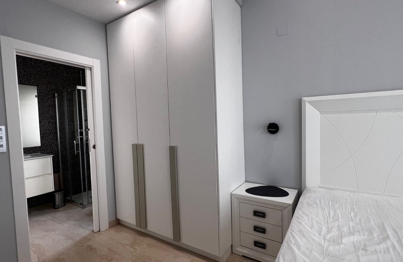 Resale - Villa -
Orihuela Costa - Costa Blanca