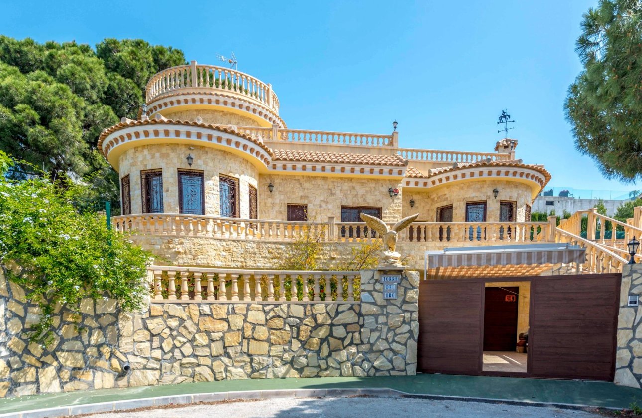 Resale - Villa -
Orihuela Costa - Costa Blanca