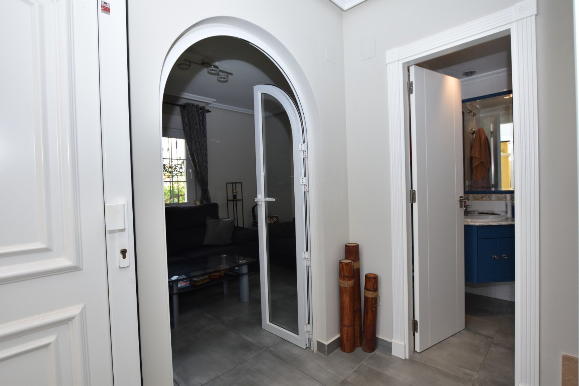 Resale - Villa -
Orihuela Costa - Costa Blanca