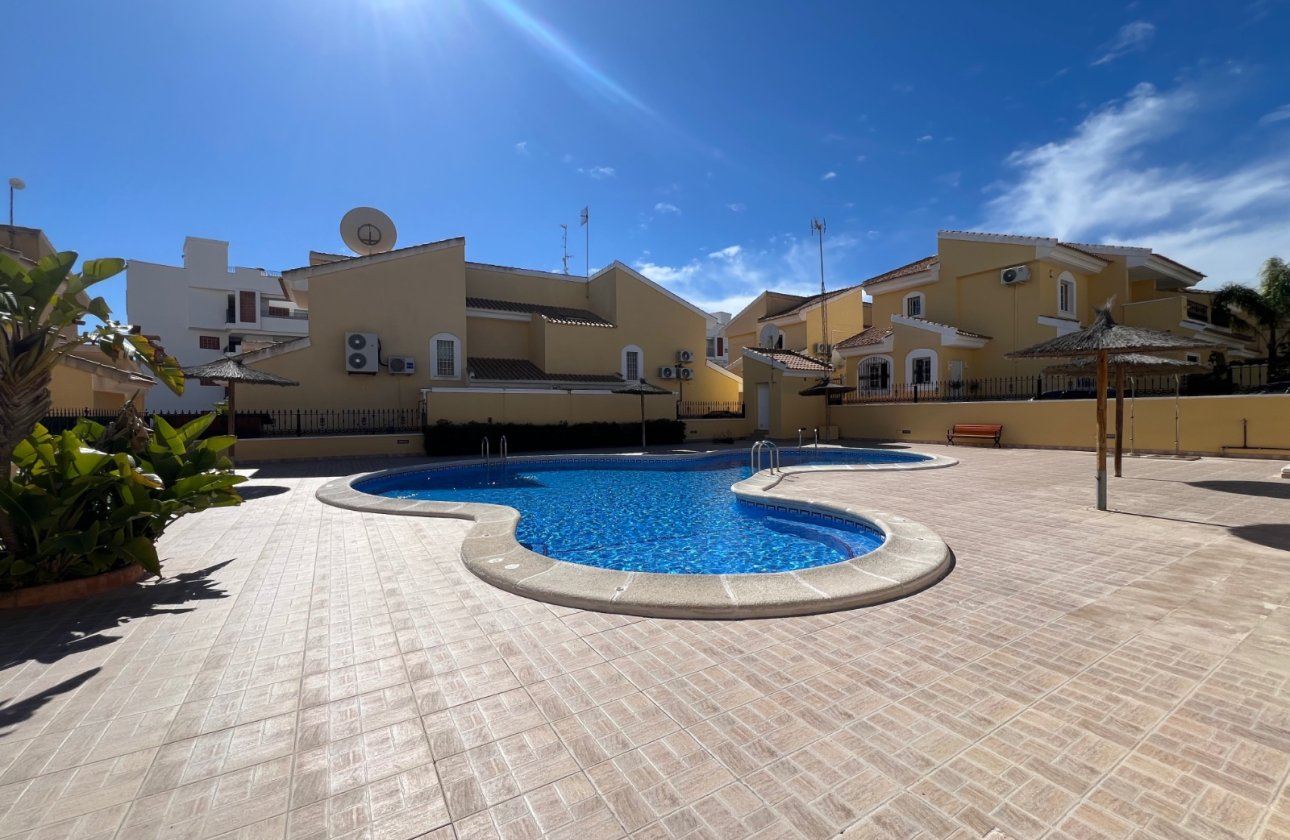 Resale - Villa -
Orihuela Costa - Costa Blanca
