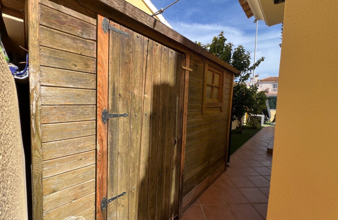 Resale - Villa -
Orihuela Costa - Costa Blanca