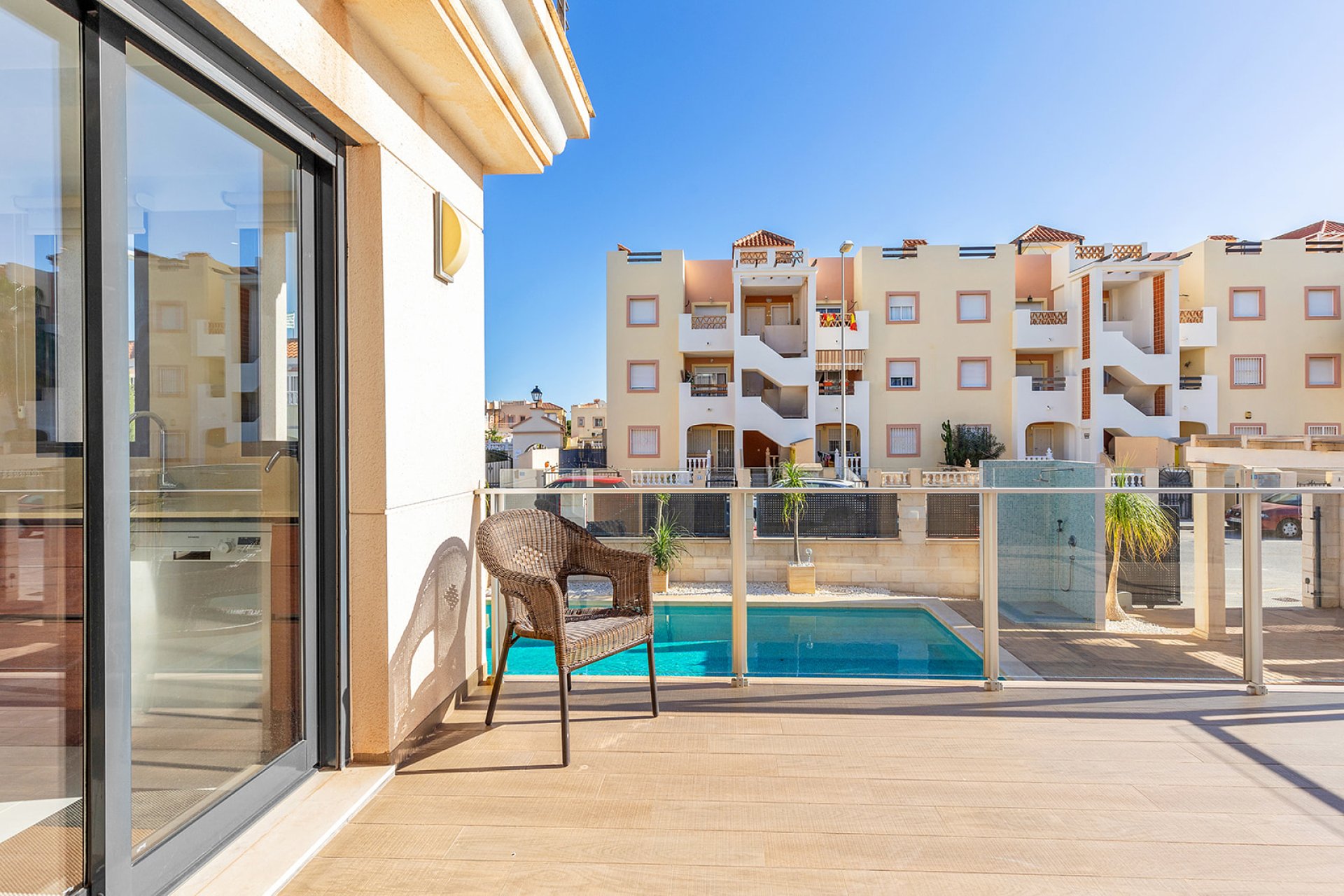 Resale - Villa -
Orihuela Costa - Costa Blanca