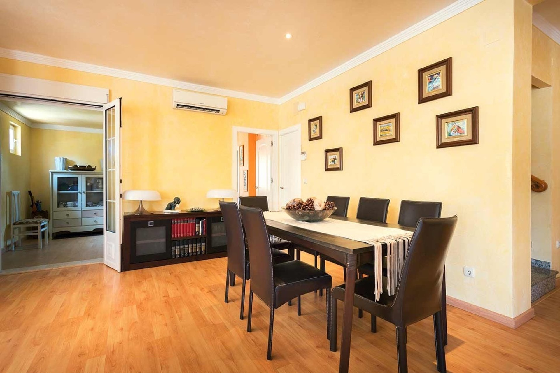 Resale - Villa -
Orihuela Costa - Costa Blanca