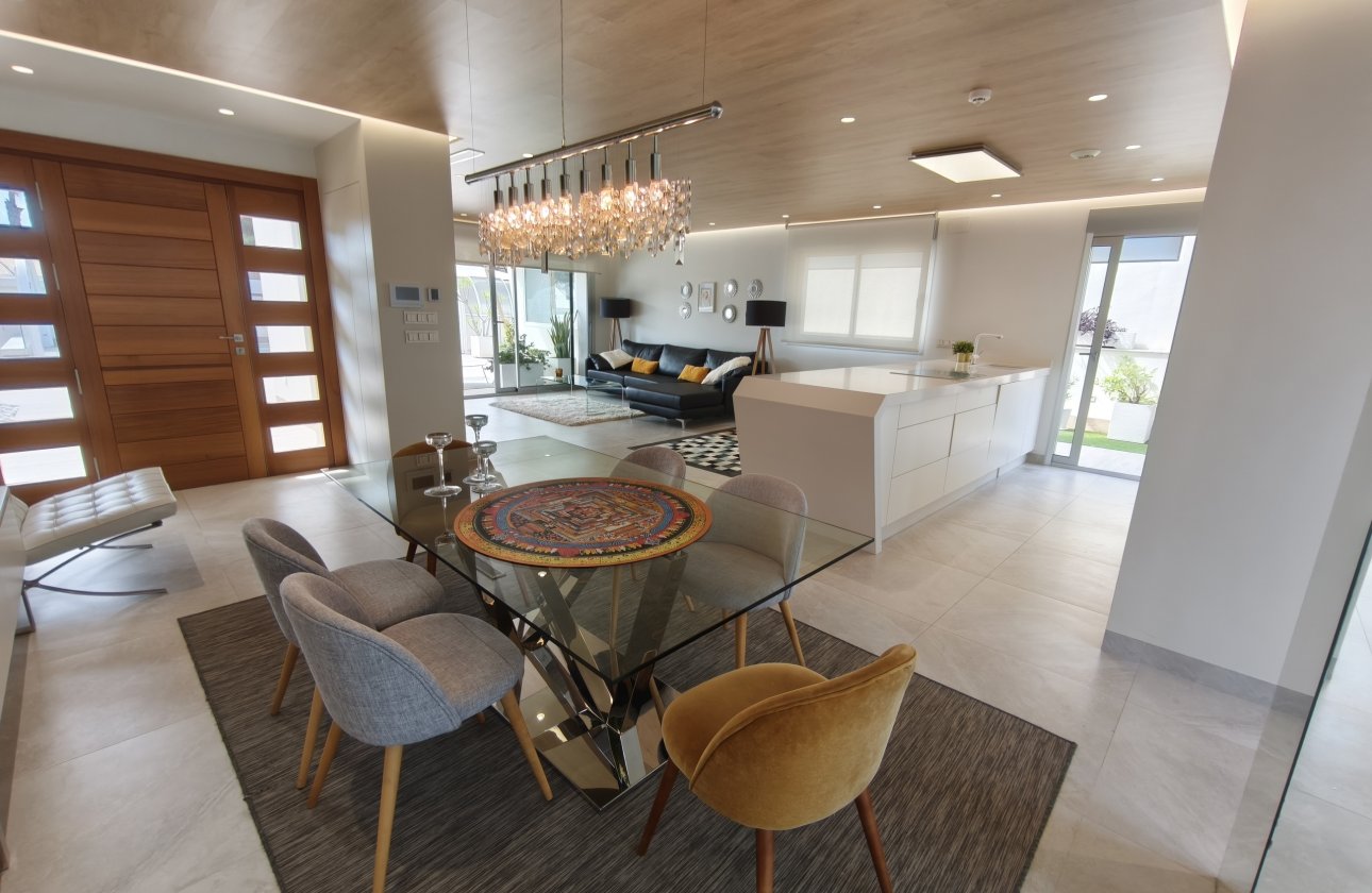 Resale - Villa -
Orihuela Costa - Costa Blanca