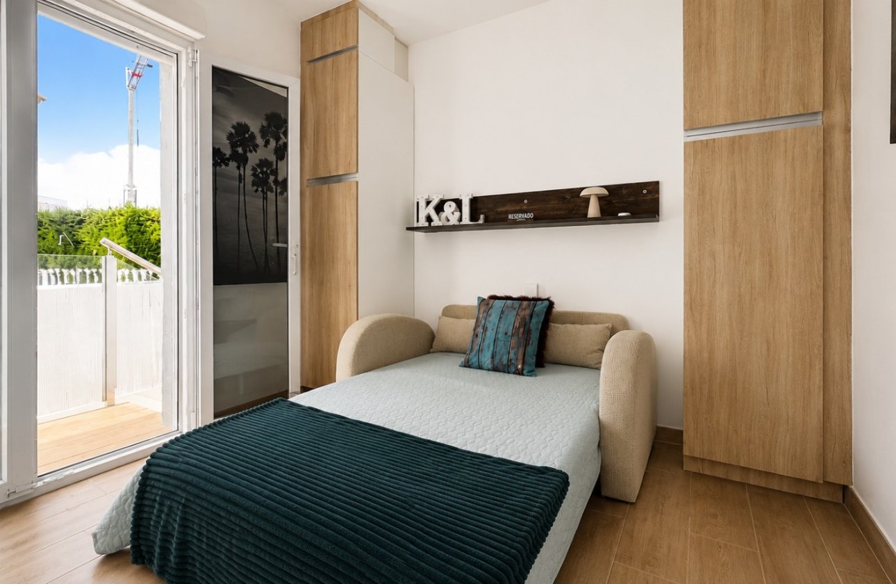 Resale - Villa -
Orihuela Costa - Costa Blanca