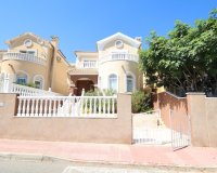Resale - Villa -
Orihuela Costa - Costa Blanca