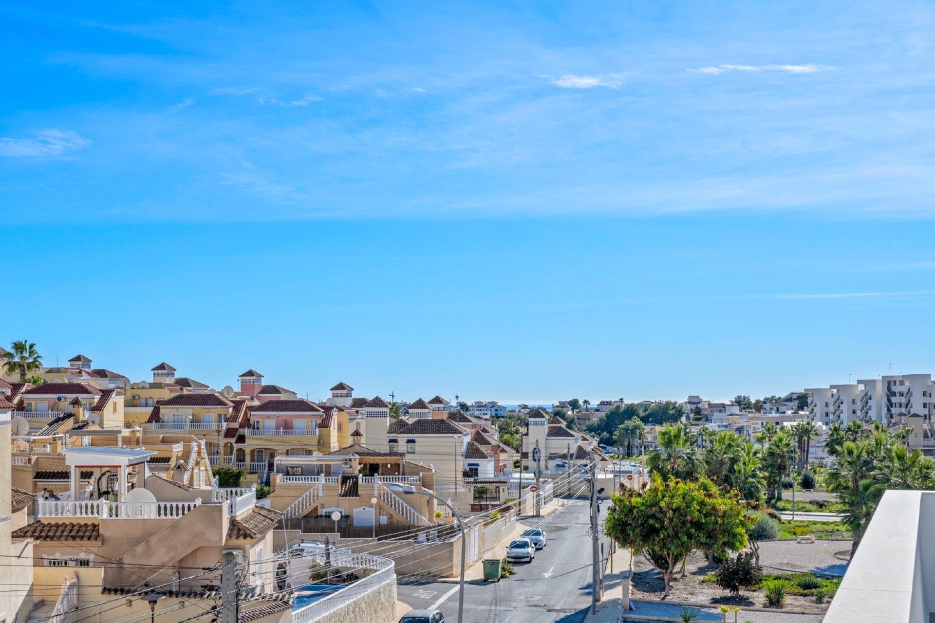 Resale - Villa -
Orihuela Costa - Costa Blanca