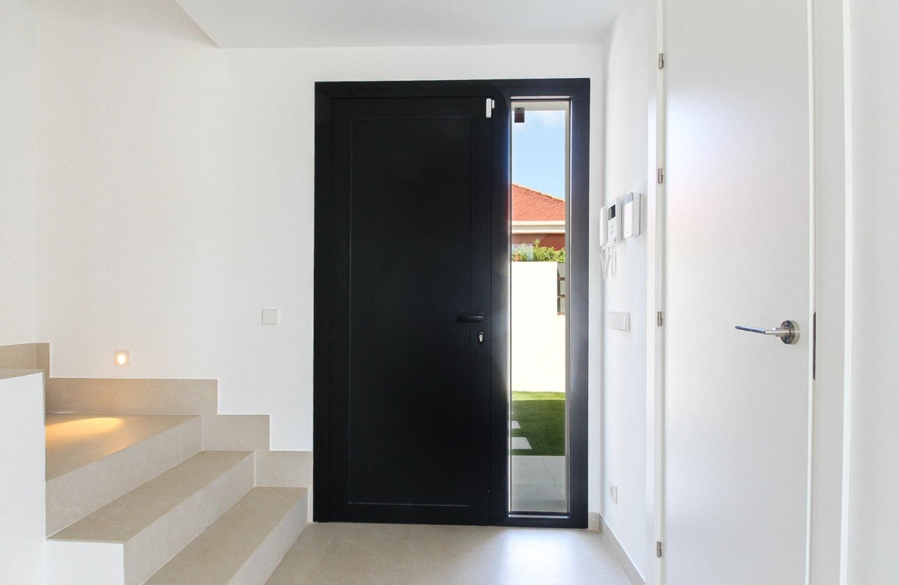 Resale - Villa -
Orihuela Costa - Costa Blanca