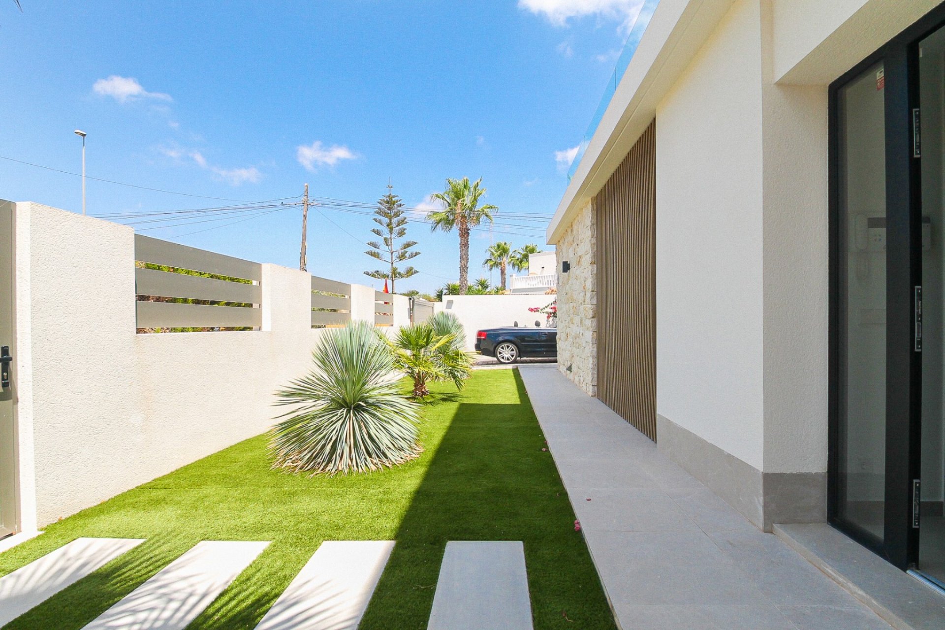 Resale - Villa -
Orihuela Costa - Costa Blanca