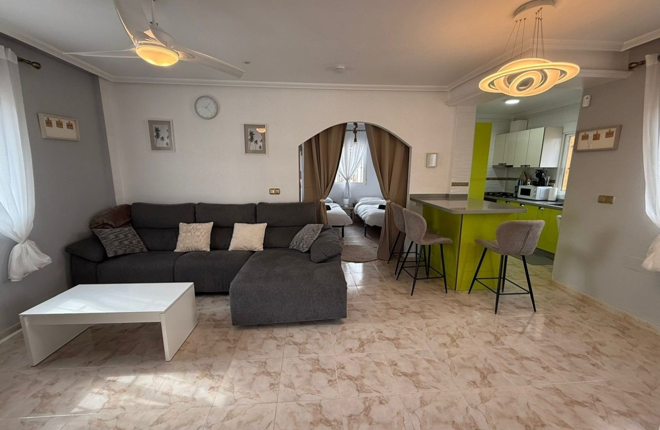 Resale - Villa -
Orihuela Costa - Costa Blanca