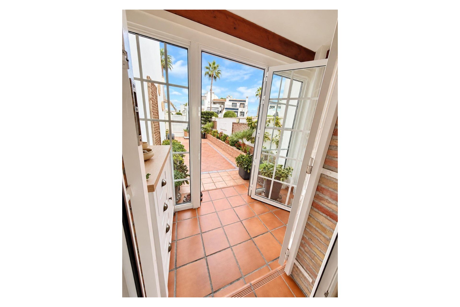 Resale - Villa -
Orihuela Costa - Costa Blanca