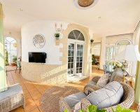 Resale - Villa -
Orihuela Costa - Costa Blanca