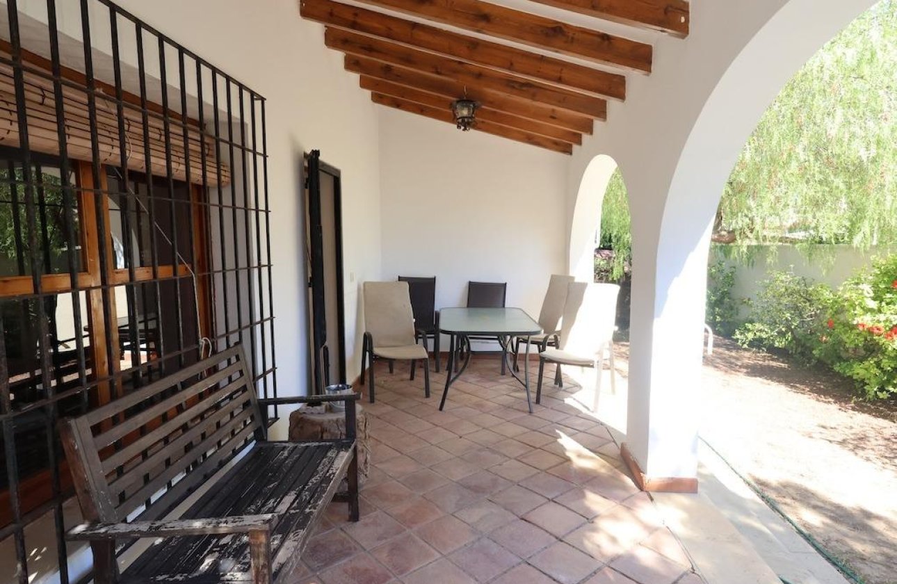Resale - Villa -
Orihuela Costa - Costa Blanca