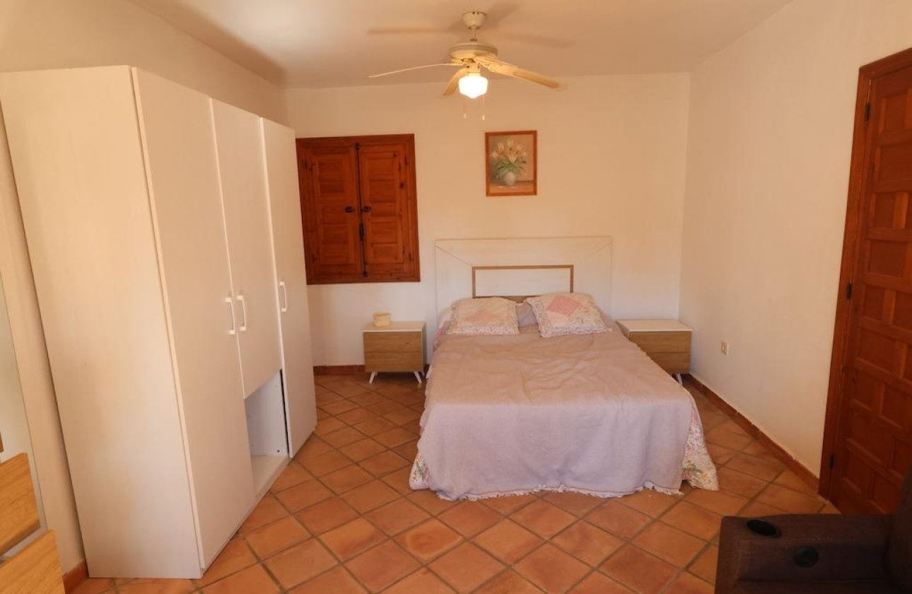Resale - Villa -
Orihuela Costa - Costa Blanca