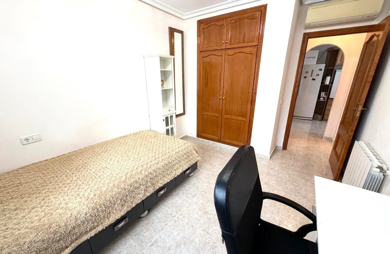 Resale - Villa -
Orihuela Costa - Costa Blanca