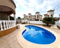 Resale - Villa -
Orihuela Costa - Costa Blanca
