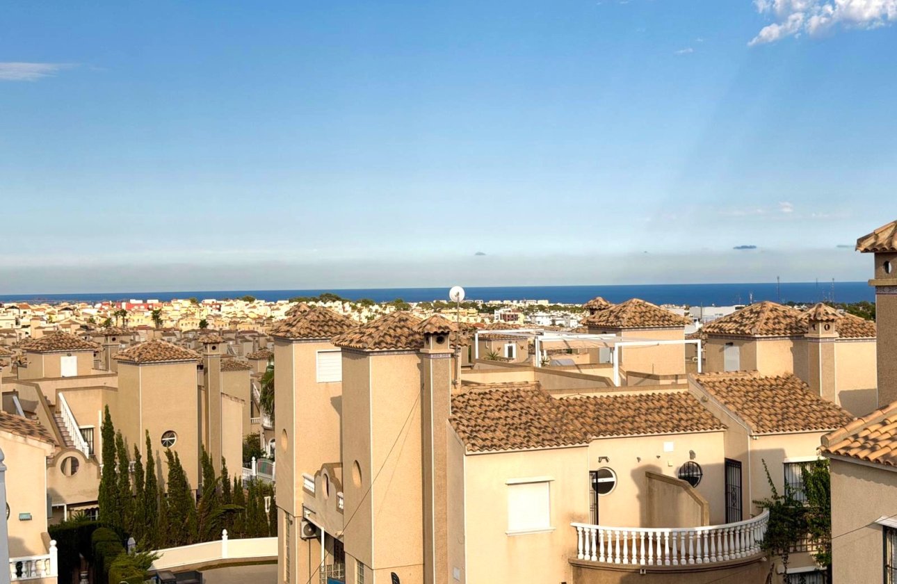 Resale - Villa -
Orihuela Costa - Costa Blanca