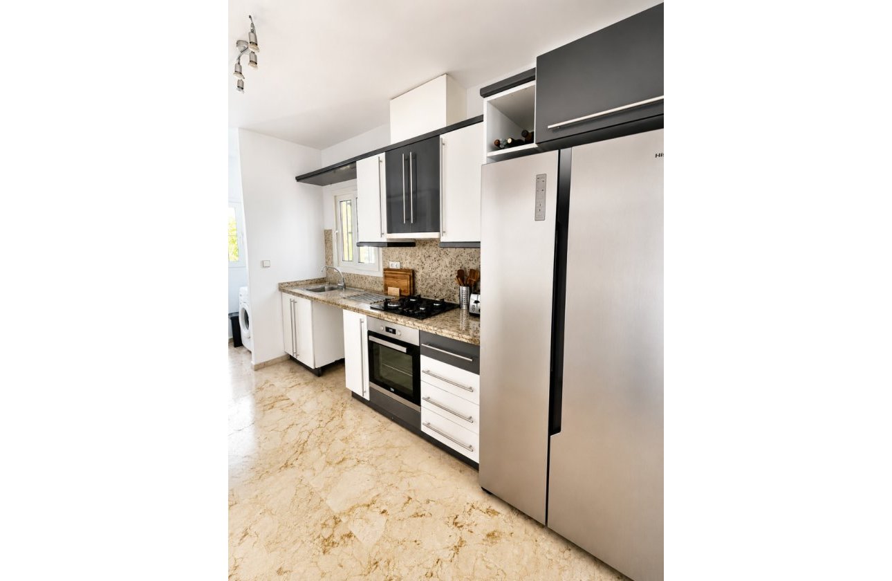 Resale - Villa -
Orihuela Costa - Costa Blanca