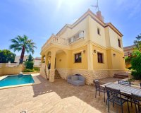 Resale - Villa -
Orihuela Costa - Costa Blanca