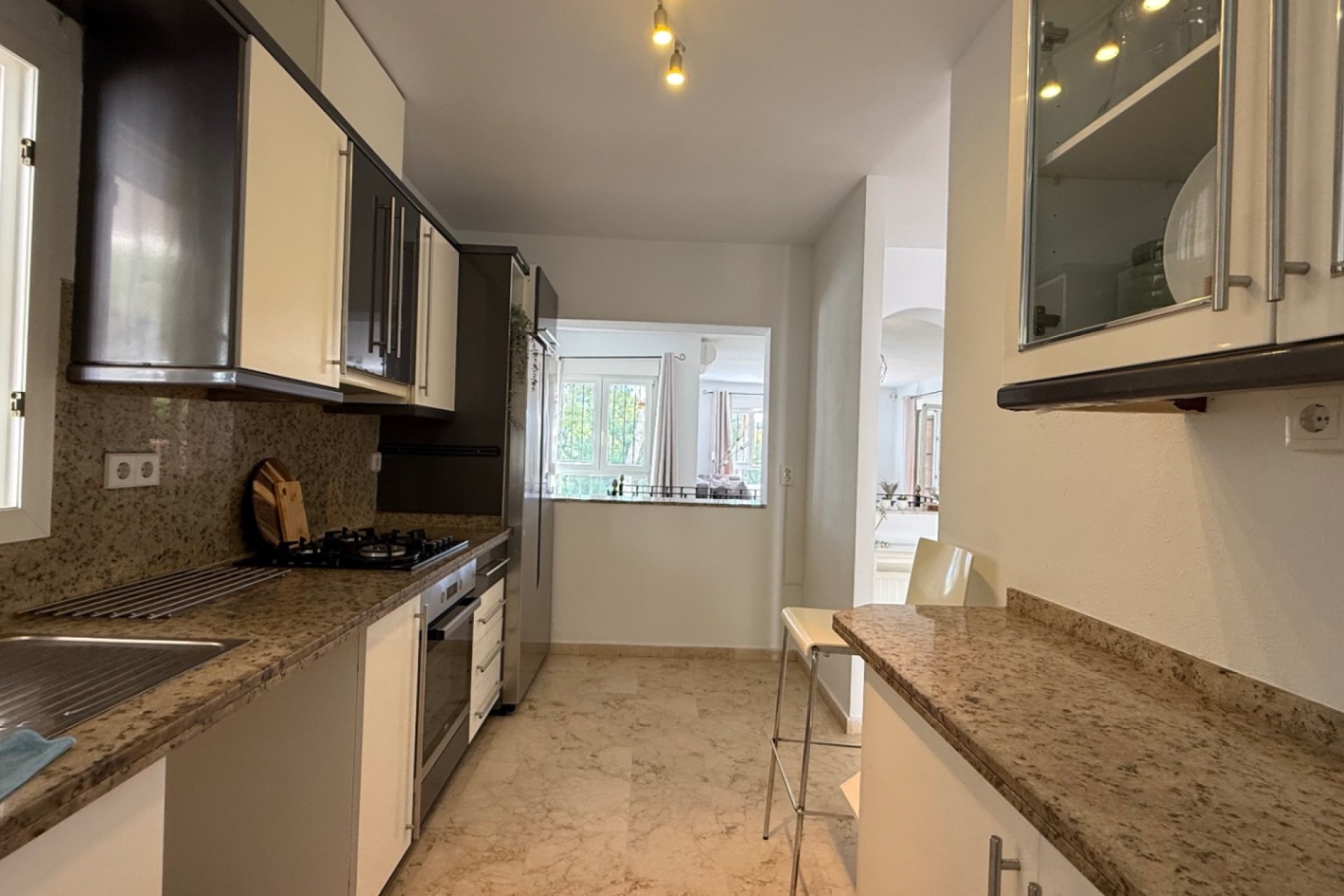 Resale - Villa -
Orihuela Costa - Costa Blanca
