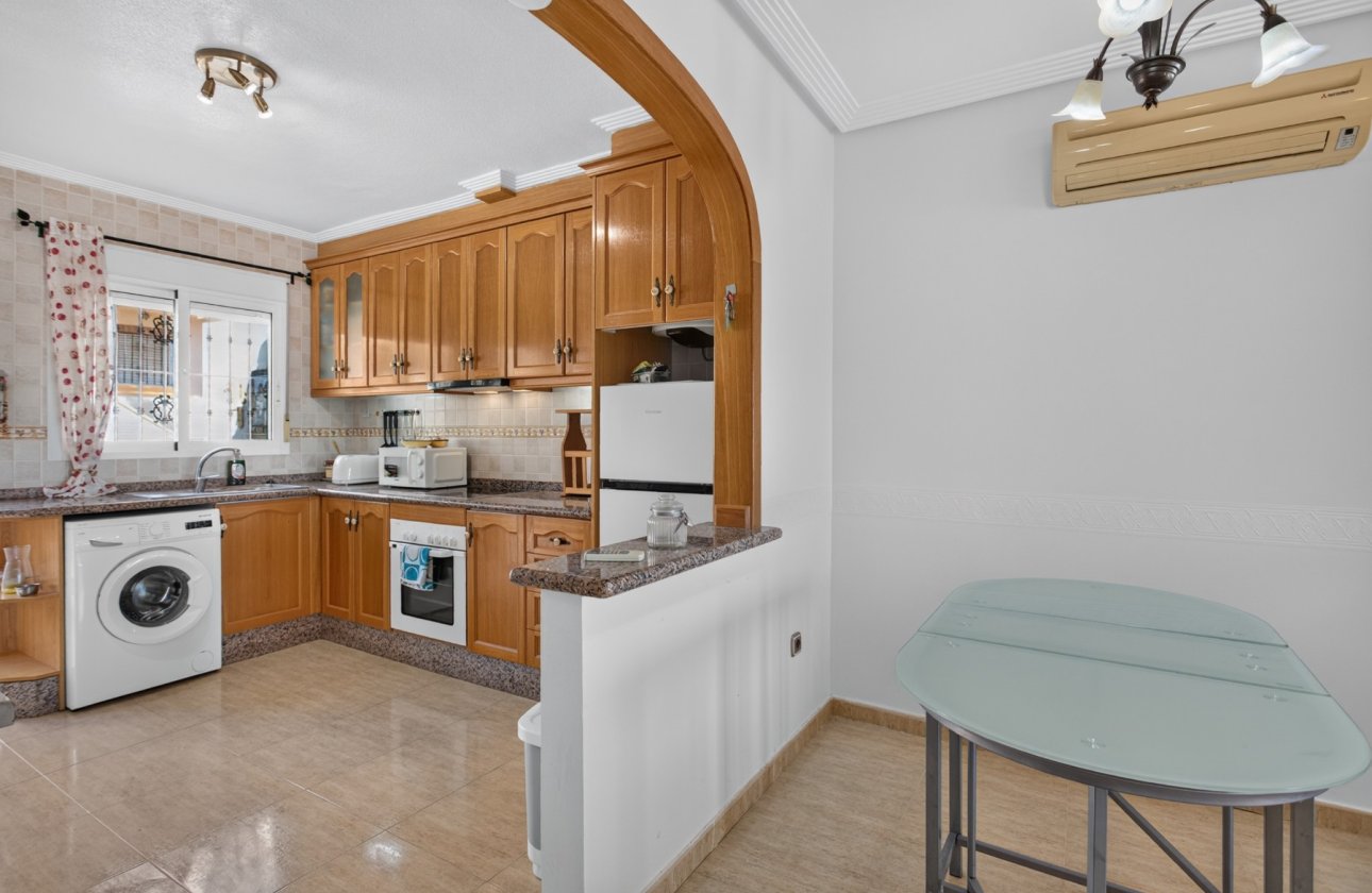 Resale - Villa -
Orihuela Costa - Costa Blanca