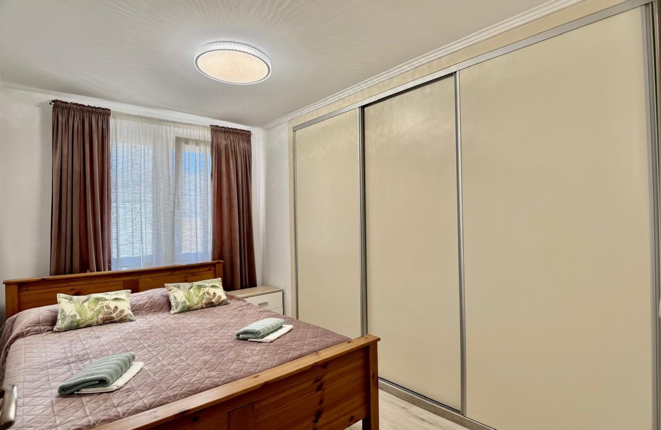 Resale - Villa -
Orihuela Costa - Costa Blanca