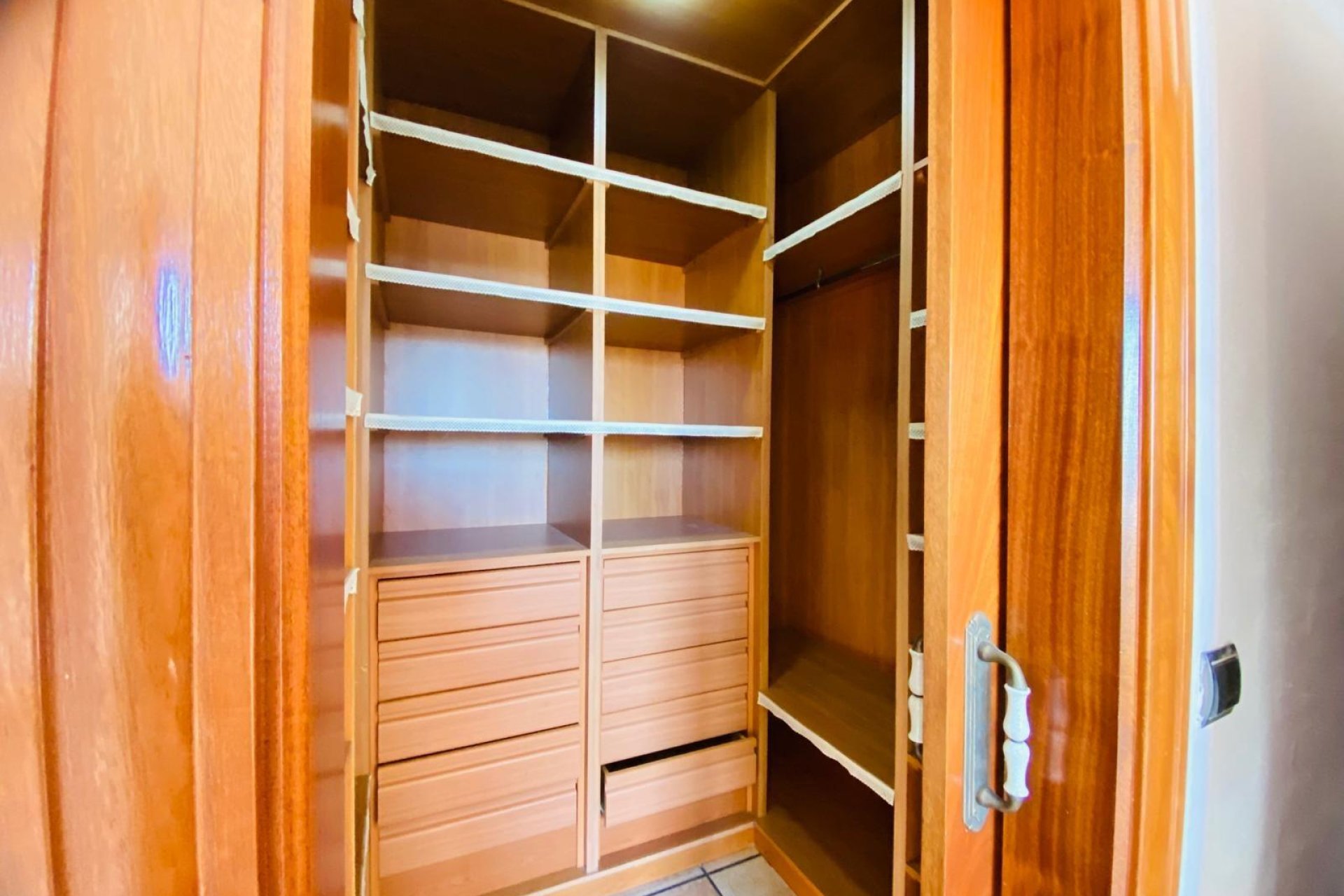 Resale - Villa -
Orihuela Costa - La Florida