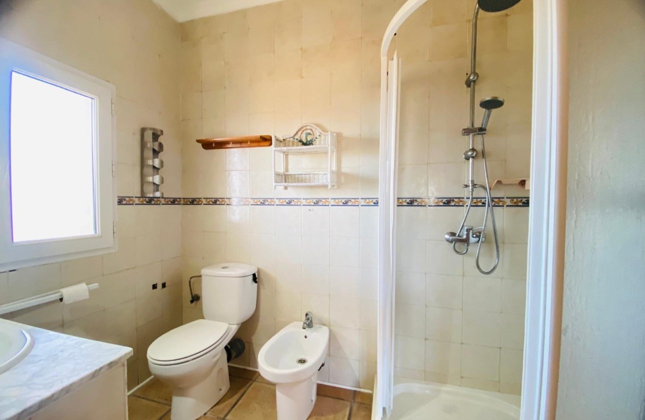 Resale - Villa -
Orihuela Costa - La Florida