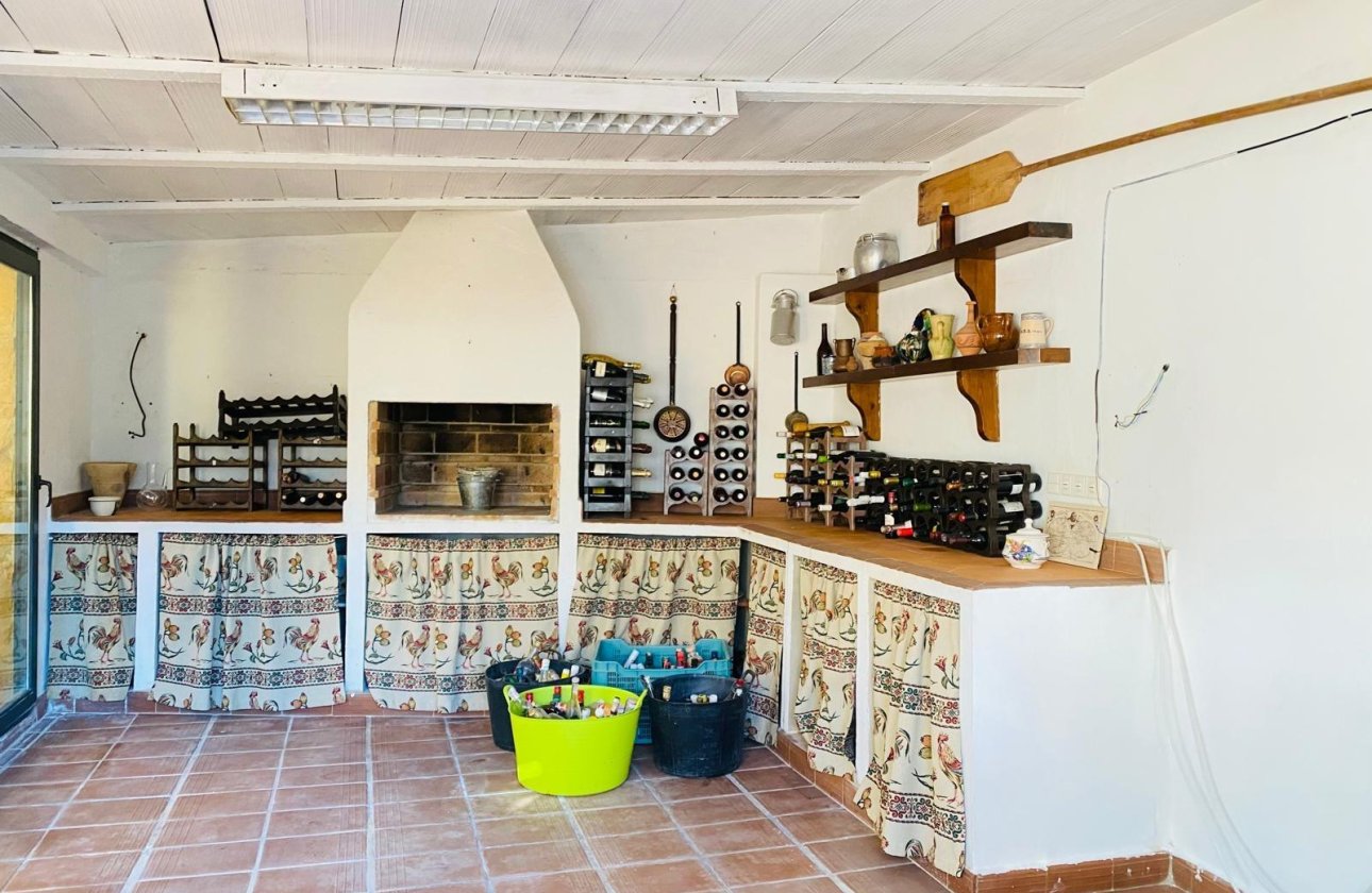 Resale - Villa -
Orihuela Costa - La Florida