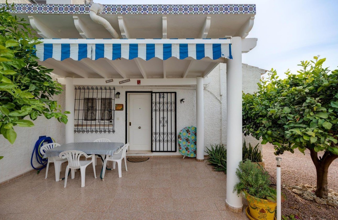 Resale - Villa -
Orihuela Costa - La Florida