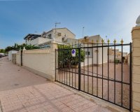 Resale - Villa -
Orihuela Costa - La Florida